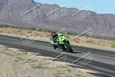 media/Nov-01-2025-CVMA (Sat) [[fc0f7531b8]]/Race 11-Amateur Supersport Open/